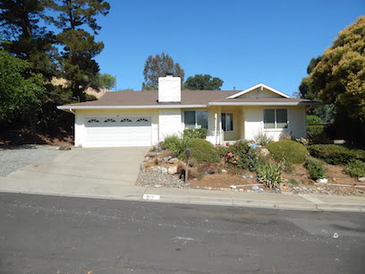 212 Via Planeta in Martinez